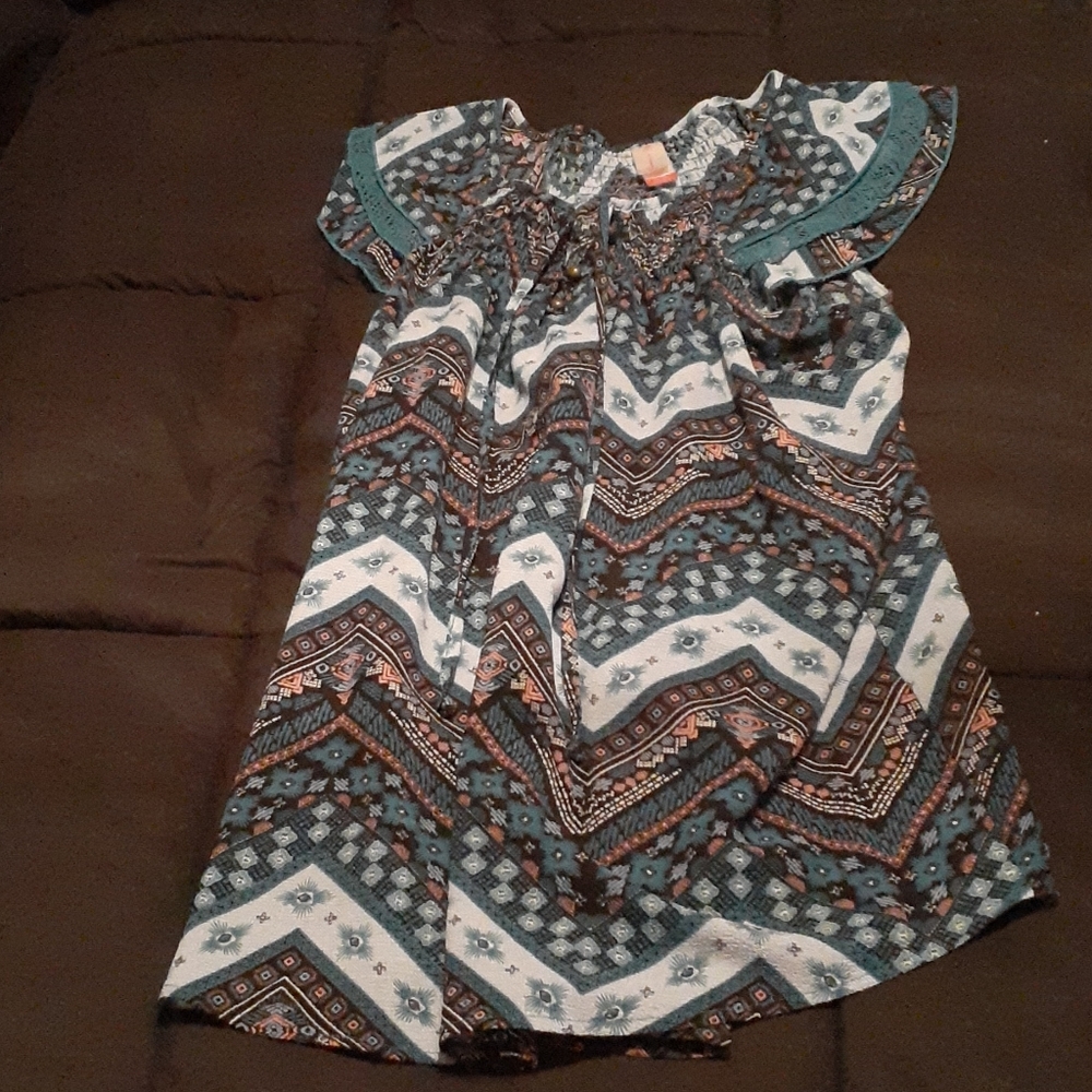 Woman's ( XL ) multi colored blouse